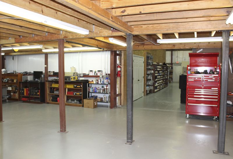 Commercial Warehouse Cypress Cove Flowood, MS: 104 Cypress Cv, Flowood, MS 39232